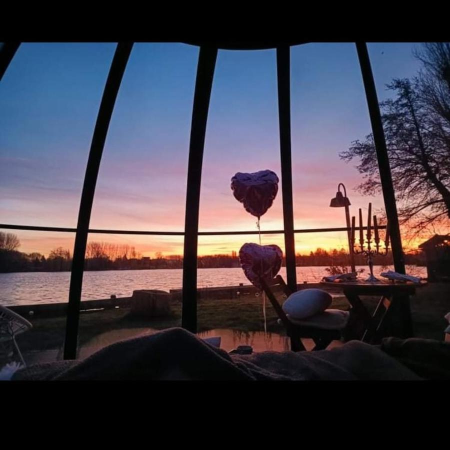Le Dome Du Lac Ardres 외부 사진